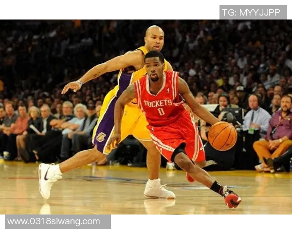 马尚布鲁克斯的篮球之路与职业生涯的辉煌成就回顾与展望